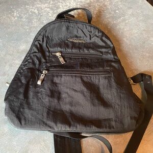 Black Baggallini Convertable Backpack Style Purse